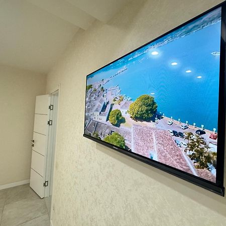 New Lux Apartment In تشيسيناو المظهر الخارجي الصورة
