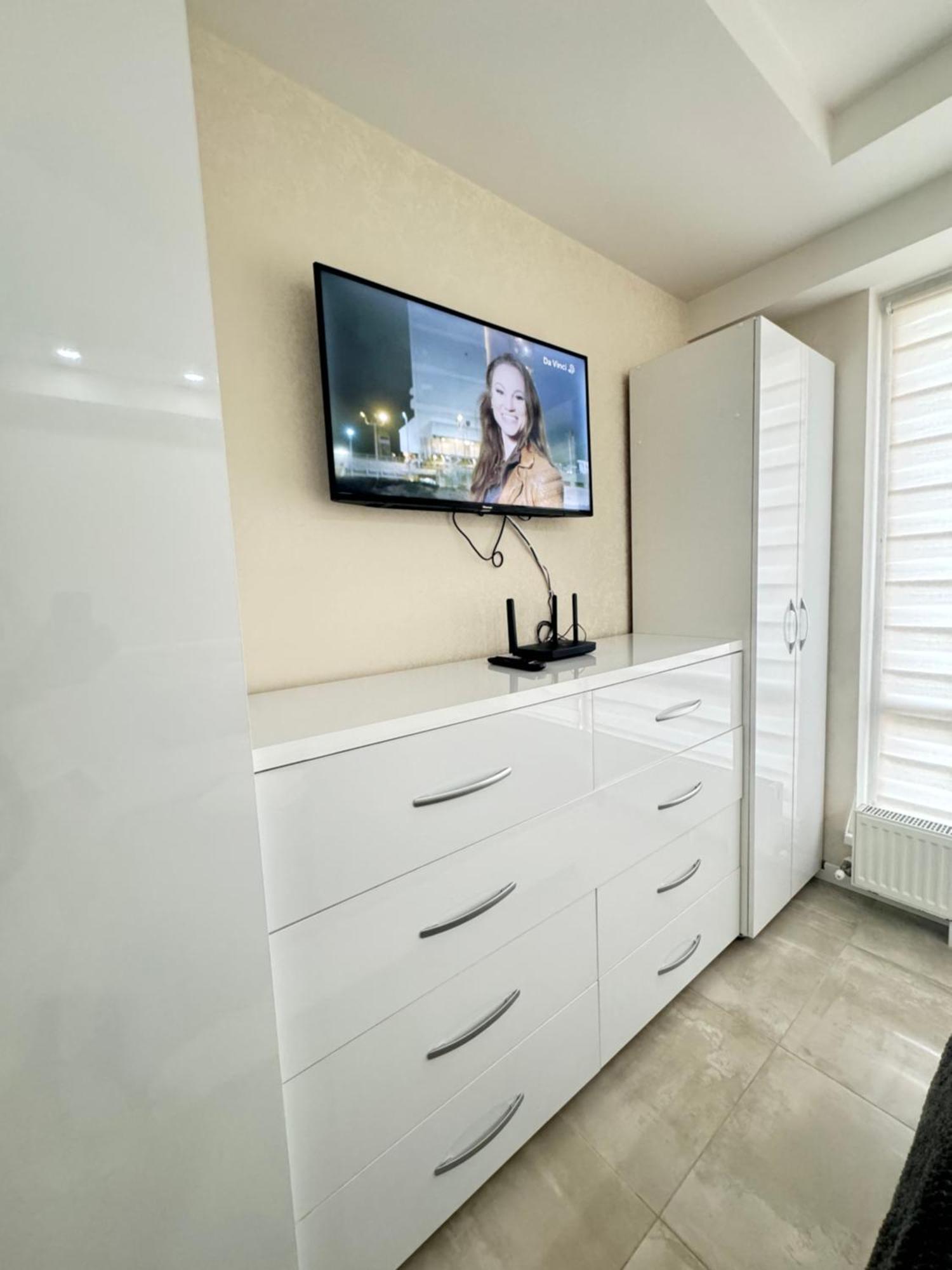 New Lux Apartment In تشيسيناو المظهر الخارجي الصورة